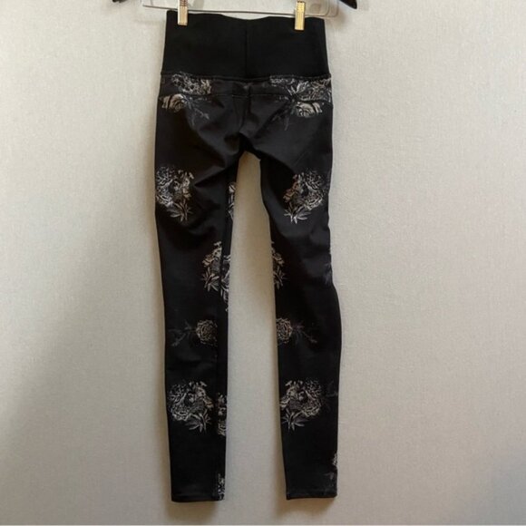RYU floral printed workout yoga leggings Sz XS - Picture 1 of 9